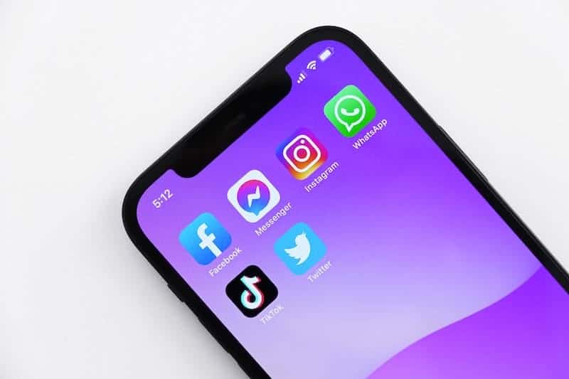 social-media-marketing-tips-social-media-icons-clio-websites