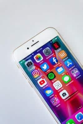 social-media-video-marketing-tips-for-small-businesses-iphone-screenshot-clio-websites