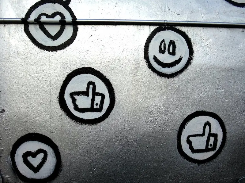 social-media-marketing-tips-social-likes-clio-websites
